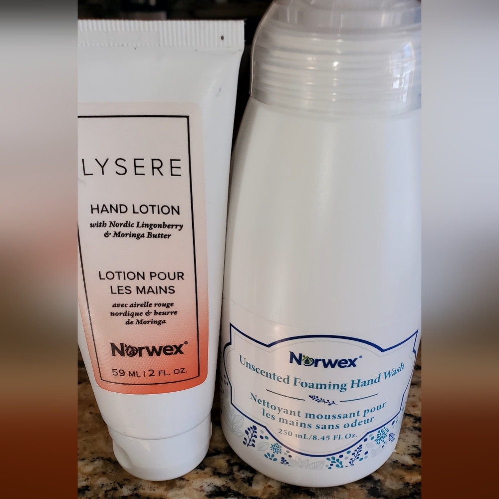New Norwex unscented Hand Foam Wash Soap Pump and Lysere Lotion duo set
